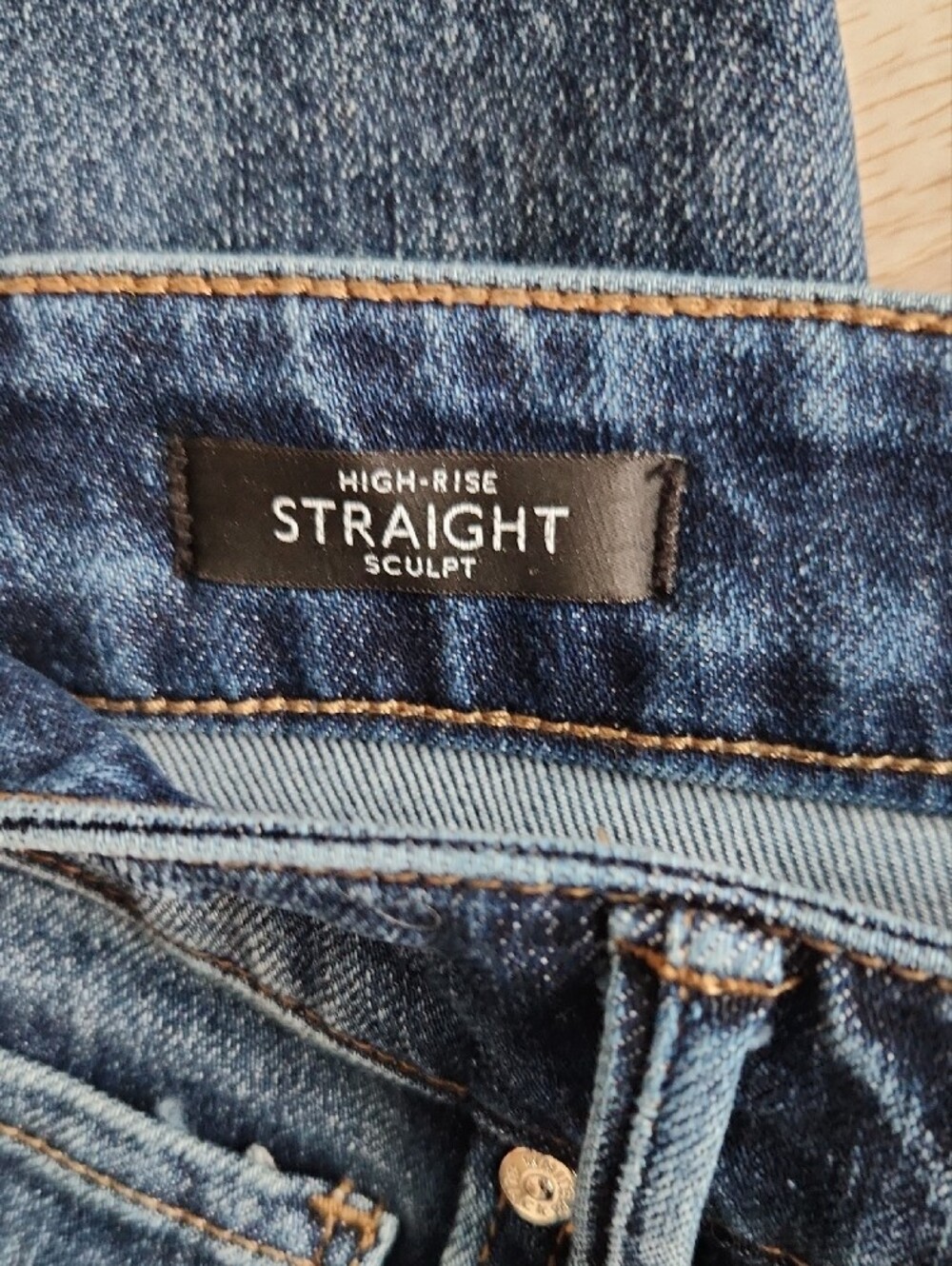 White House Black Market High-Rise Straight Sculpt Dark Blue Jeans - Picture 5 of 12